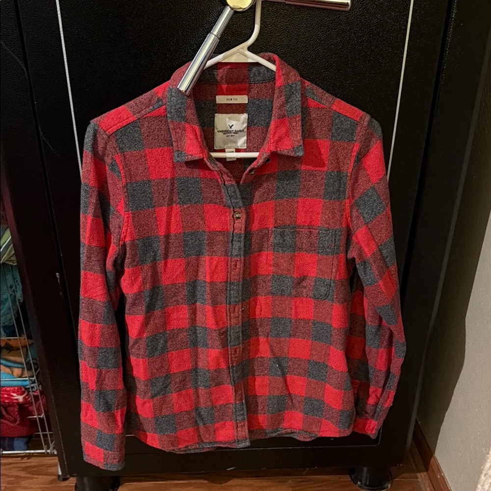 American Eagle Outfitters Red & Gray Buffalo Plaid Jean Jacket sz M fits like S